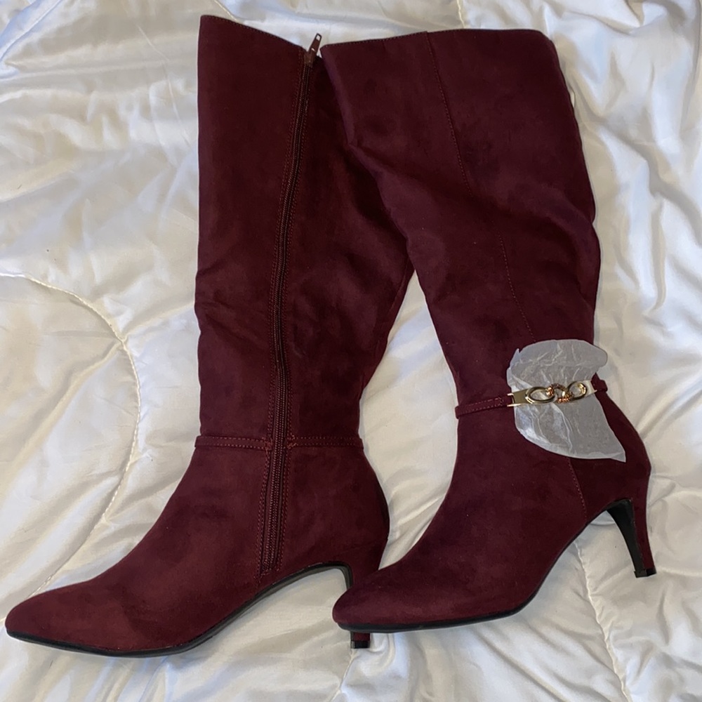 Karen Scott Hanna Wine Purple Suede Heel Dress Boots NEW - Picture 3 of 10